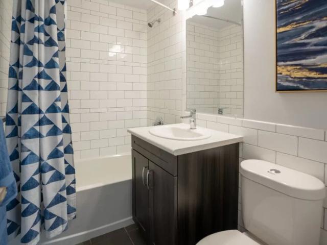 700 710 Sir John A Macdonald Boulevard, Kingston, Ontario, K7M 7B9