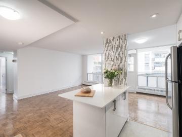 Village Green Studio Apartment for Rent at 50 Alexander St, Toronto, ON M4Y 1B6 The Village