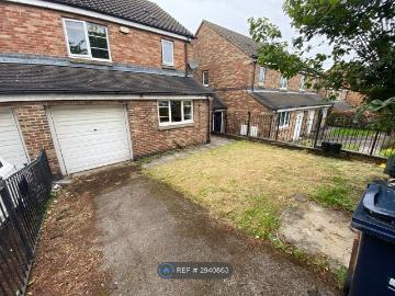 Village Heights, Gateshead NE8, 2 bed semi detached house to rent, £1,250 pcm | PrimeLocation