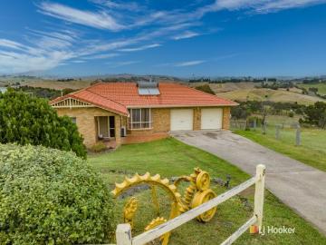 VILLAGE LIVING WITH MODERN CONVENIENCES