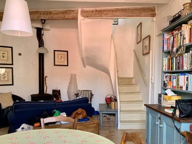 Village recherche au cœur de la vallee de l'Orb avec bars, r. 55m² Cessenon sur Orb