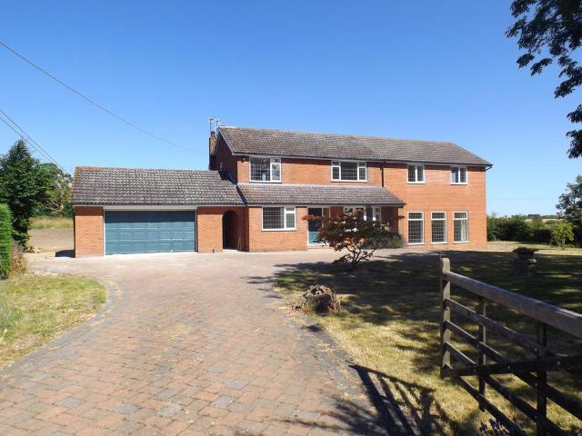 Village Street, Nottingham, NG12 5 bed house to rent £2,650 pcm £612 pw