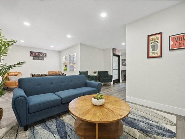 Villages at Metro Center 1 Bedroom Apartment for Rent at 9652 N 31st Ave, Phoenix, AZ 85051