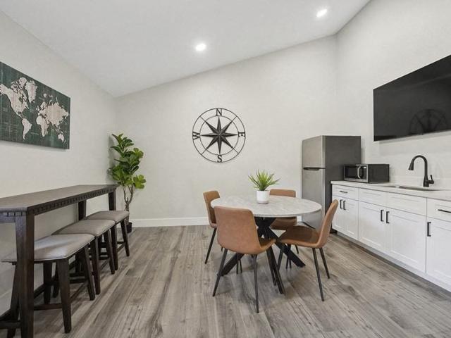 Villages at Metro Center Studio Apartment for Rent at 9652 N 31st Ave, Phoenix, AZ 85051