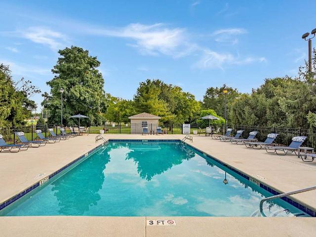 Villages at Spring Hill Apartments 3 Bedroom Apartment for Rent at 200 Kedron Pkwy, Spring Hill, TN 37174