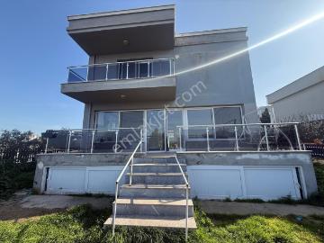 Villakent'te Tam Müstakil Tripleks 5+1 Kiralık Daire