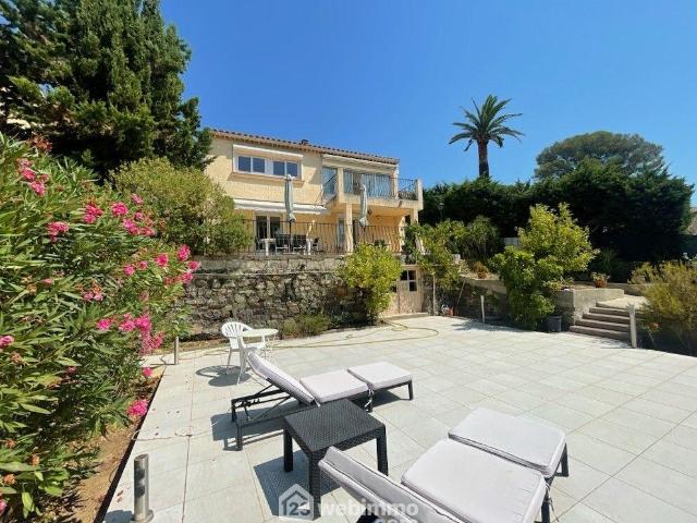 Villas 182m² Saint Aygulf, France