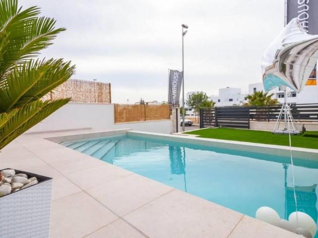 Villas 500M2 Parcela En Villamartin A 7 Minutos Playas. Pres. m² Orihuela Costa