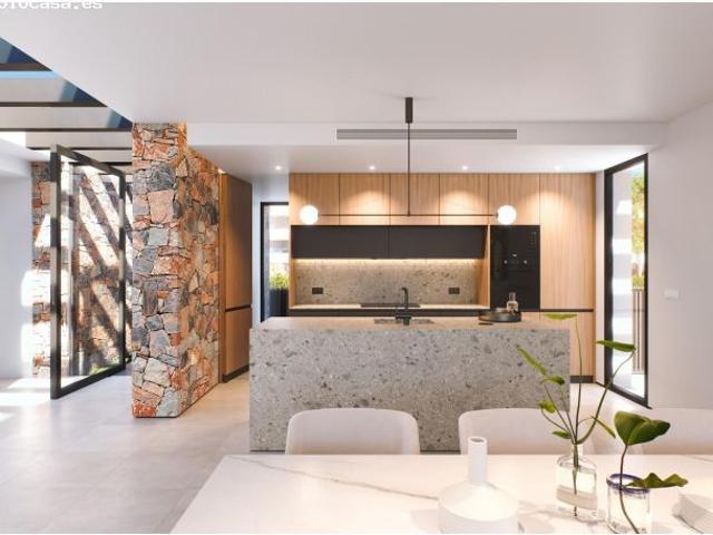 VILLAS DE OBRA NUEVA EN COMPLEJO PRIVADO EN LA PROVINCIA DE MURCIA
