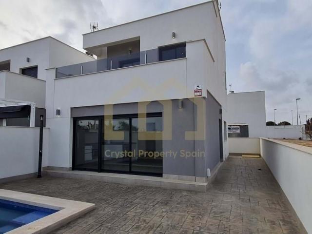 VILLAS DE OBRA NUEVA EN ORIHUELA COSTA