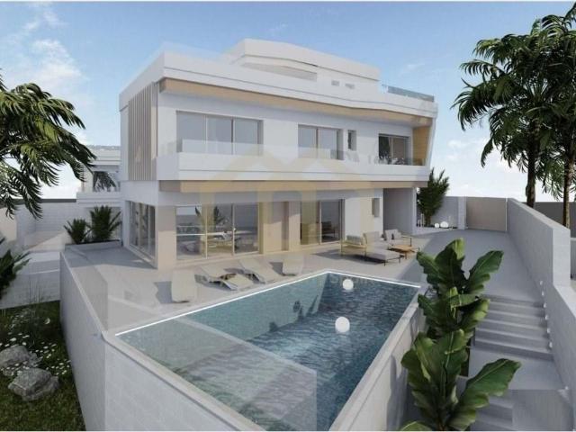 VILLAS DE LUJO DE OBRA NUEVA EN CAMPOAMOR