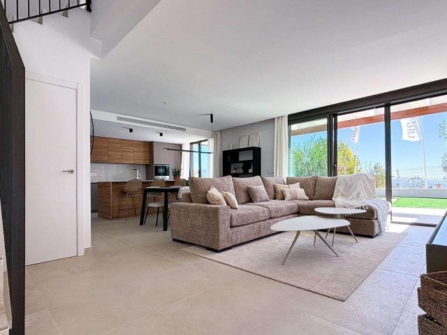Villas de nueva construcción en Polop 433m² Polop