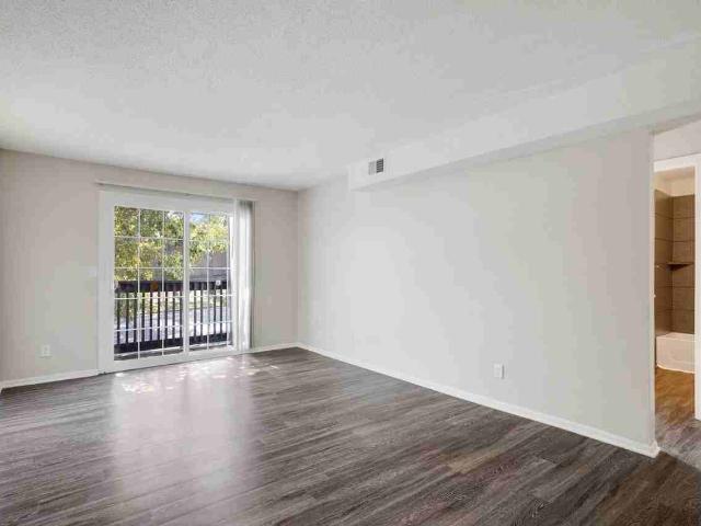 Villas of Mur 2 Bedroom Apartment for Rent at 16615 W 139th St, Olathe, KS 66062