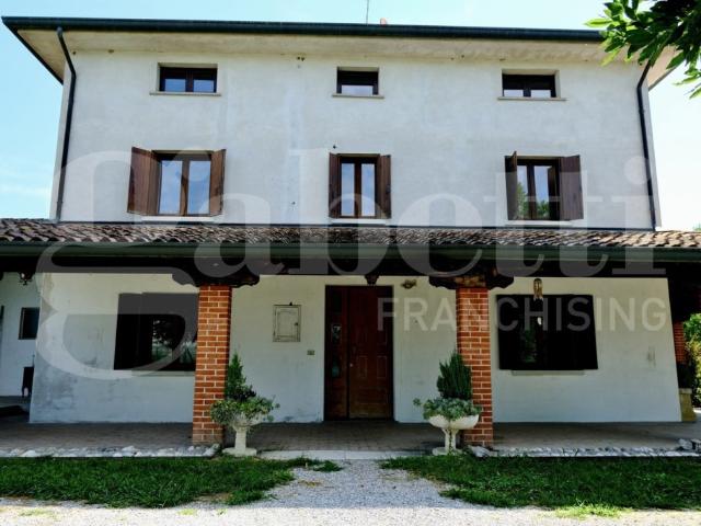Villa/villetta in vendita a Gruaro, Gruaro