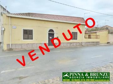 Villa/villetta in vendita a Nurachi via eleonora 93