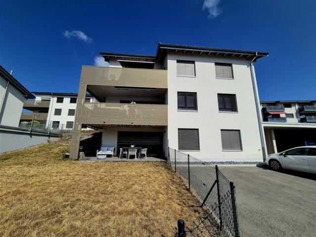 VILLAZ ST PIERRE / 3,5 Zimmer Wohnung mit Balkon und Waschsäule