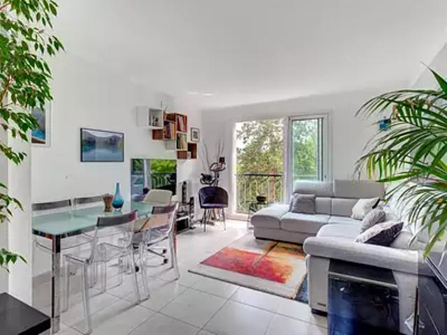 Ville d'Avray 92410 Achat / Vente appartement 4 pièces t4 au dernier étage
