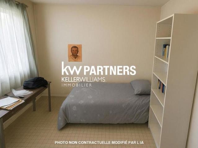 Ville d'Avray – Chambre de service en rez de jardin