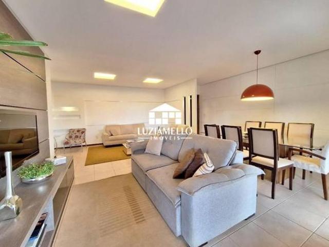 VILLE DE MONTAGNE EXCELENTE CASA TÉRREA COM 4 QUARTOS, 4 SUÍTES E ARMÁRIOS PLANEJADOS!
