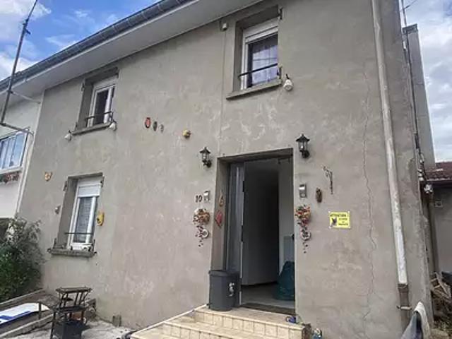 Ville en Vermois 54210 Achat / Vente maison 5 pièces t5 au dernier étage jardin