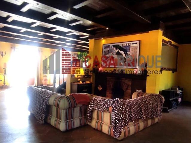 Ville in Contrada Piano Torre Marroia, ad Altavilla Milicia 340m² Altavilla Milicia