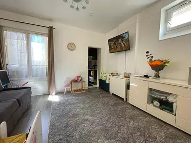 Villemomble 93250 Achat / Vente appartement 1 pièce t1