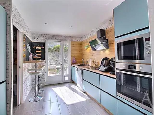Villenave d'Ornon 33140 Achat / Vente maison 5 pièces t5 au dernier étage piscine