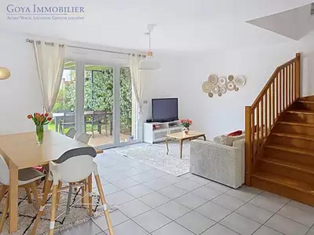 Villenave d'Ornon 33140 Location maison 4 pièces t4 jardin terrasse