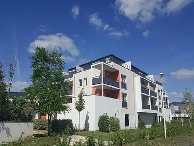 Villenave d'Ornon 33140 Location appartement 3 pièces t3 au dernier étage parking