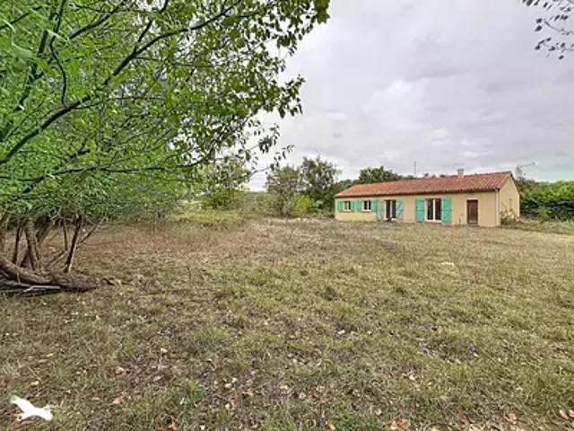 Villeneuve du Latou 09130 Achat / Vente maison 5 pièces t5 parking
