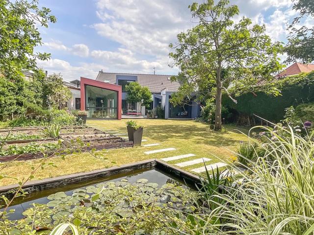 Villeneuve d'ascq SART Maison à vendre 8 pièces 200 m² 5 chambres Jardin