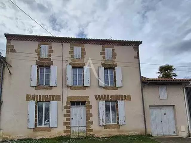 Villeneuve de Marsan 40190 Achat / Vente maison 8 pièces t8 au dernier étage