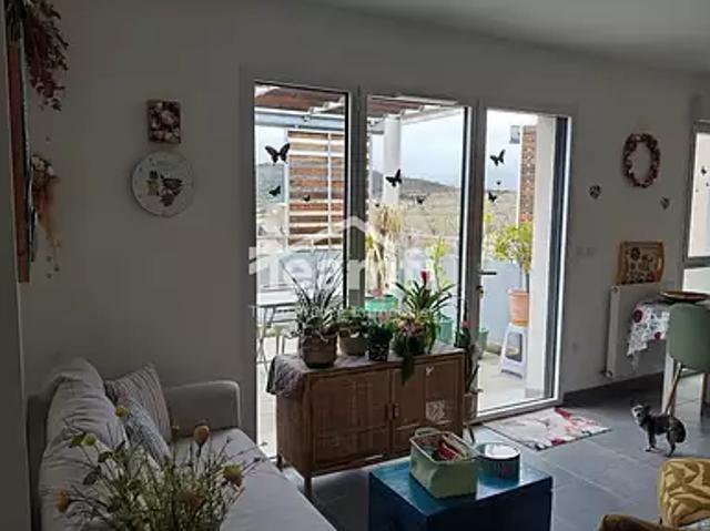 Villeneuve de Berg 07170 Achat / Vente appartement 2 pièces t2 au dernier étage parking