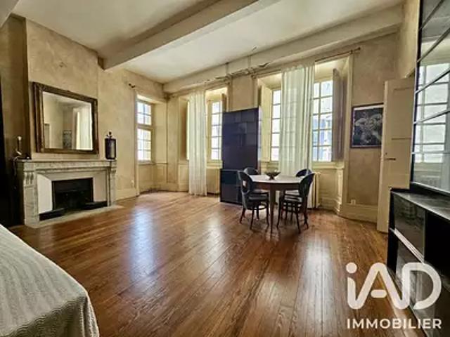 Villeneuve de Berg 07170 Achat / Vente maison 7 pièces t7