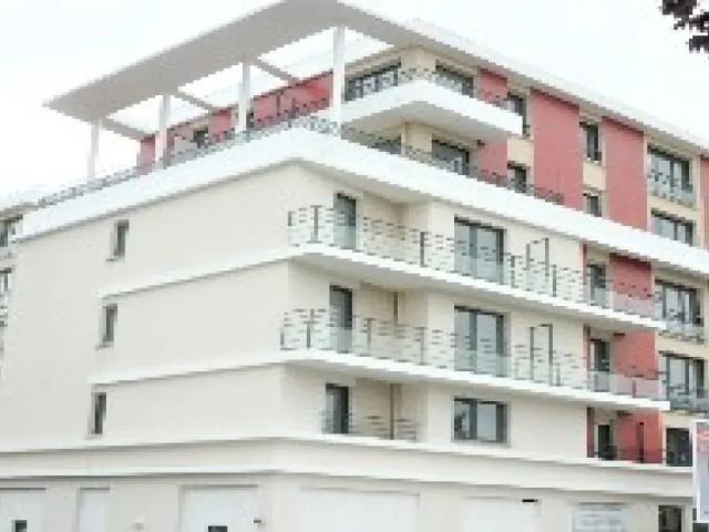 Villeneuve la Garenne Appartement 1 pièce 21.69 m²