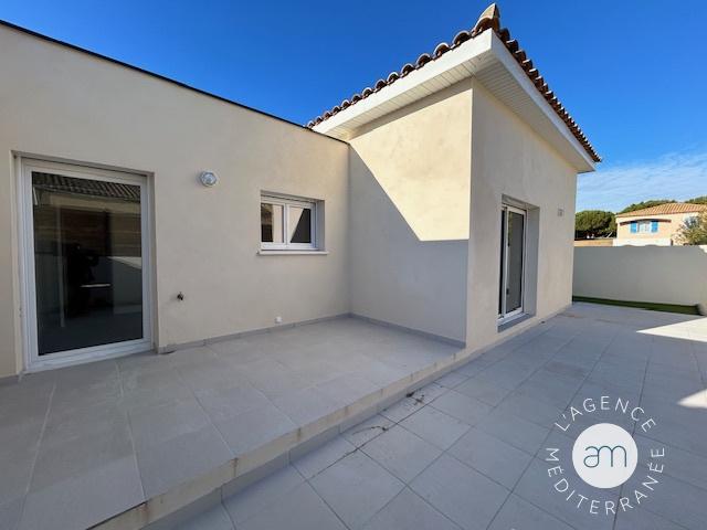 Villeneuve les Maguelone Villa récente 96 m2 avec jardin et garage