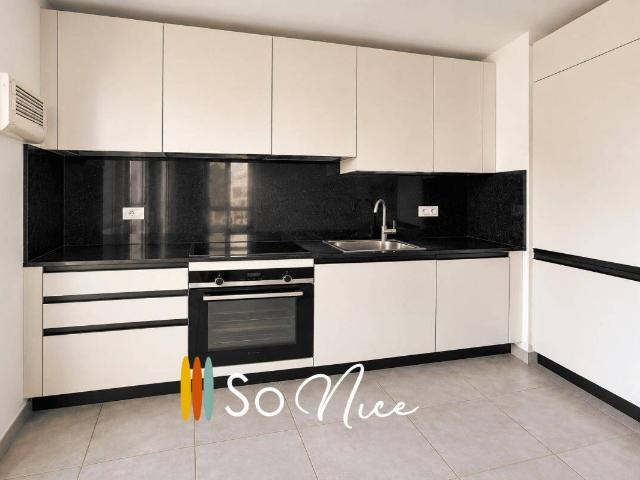 Villeneuve Loubet 06270 – T3 climatisé avec terrasse, garage pri