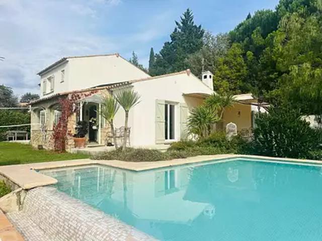 Villeneuve Loubet 06270 Achat / Vente maison 7 pièces t7 piscine