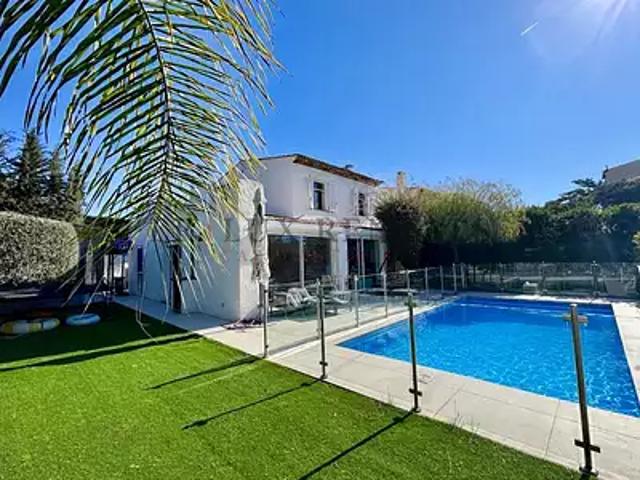 Villeneuve Loubet 06270 Achat / Vente maison 5 pièces t5 piscine
