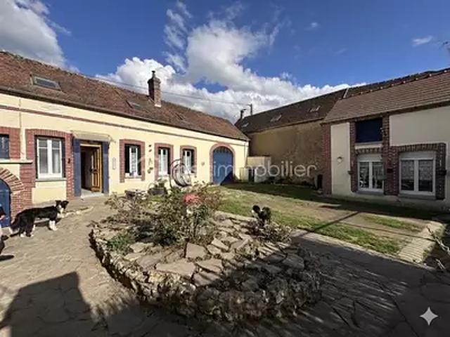 Villeneuve sur Yonne 89500 Achat / Vente maison 5 pièces t5