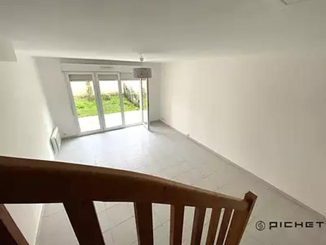 Villeneuve sur Lot 47300 Achat / Vente appartement 3 pièces t3 au dernier étage jardin