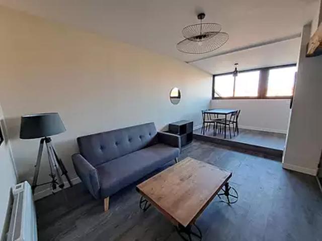 Villeneuve sur Lot 47300 Location appartement 2 pièces t2 au dernier étage
