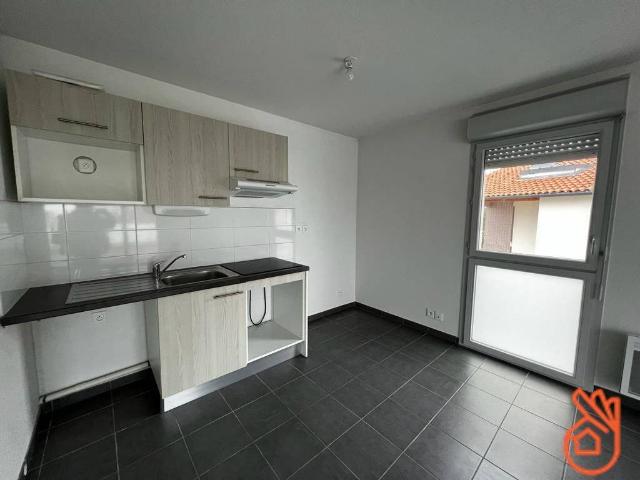 Villeneuve Tolosane appartement 3 pièces Balcon 12,37 m² et 2 pl