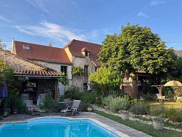 Villeneuve 12260 Achat / Vente maison 7 pièces t7 piscine terrasse