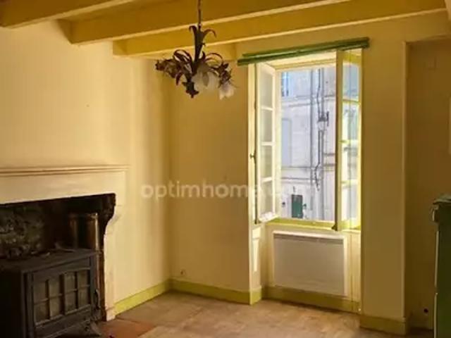 Villebois Lavalette 16320 Achat / Vente maison 3 pièces t3 jardin