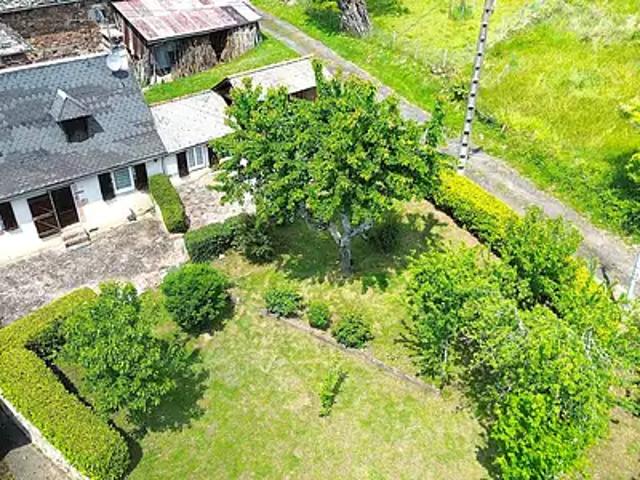 Villecomtal 12580 Achat / Vente maison 4 pièces t4 terrasse cave