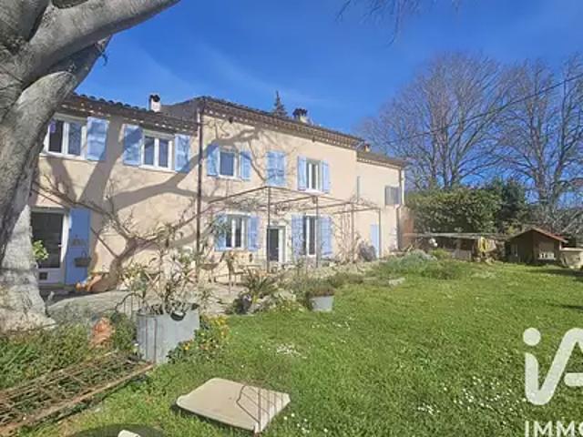 Villecroze 83690 Achat / Vente appartement 3 pièces t3 au dernier étage