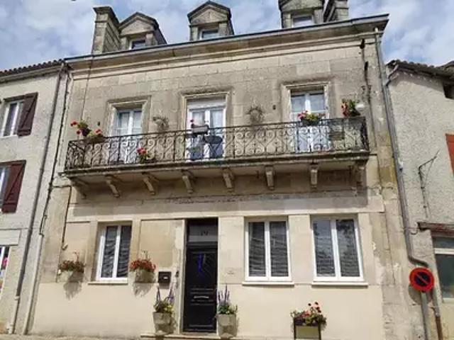 Villefagnan 16240 Achat / Vente maison
