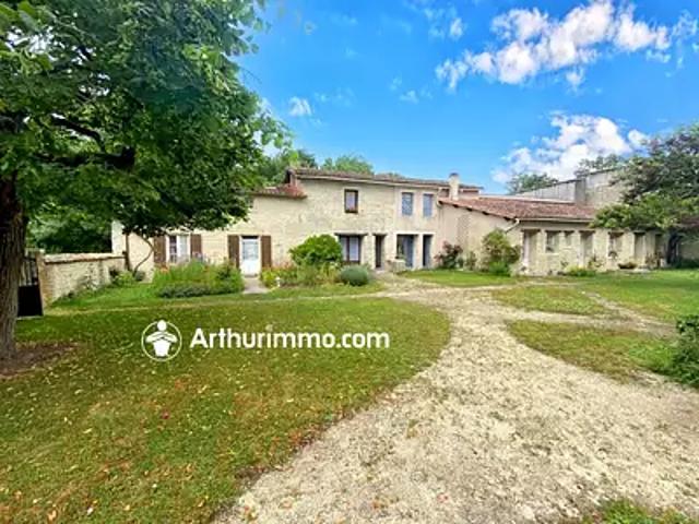 Villefollet 79170 Achat / Vente maison 14 pièces t14