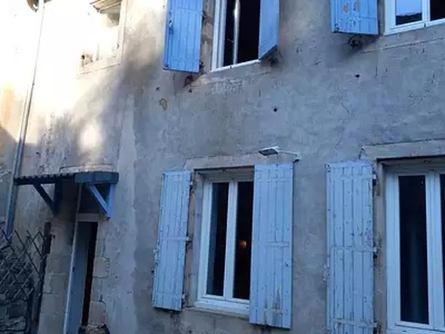 Villefort 48800 Achat / Vente maison 4 pièces t4 terrasse cave